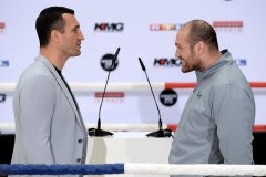 ���С�����ٿƶ�ս���ճ�����