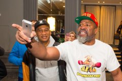 ������˹�����ж���������˹��ȭͷ�����ص�