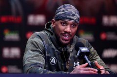 ��ʦ��Լ���ǳ���ǰ������λ������һ��